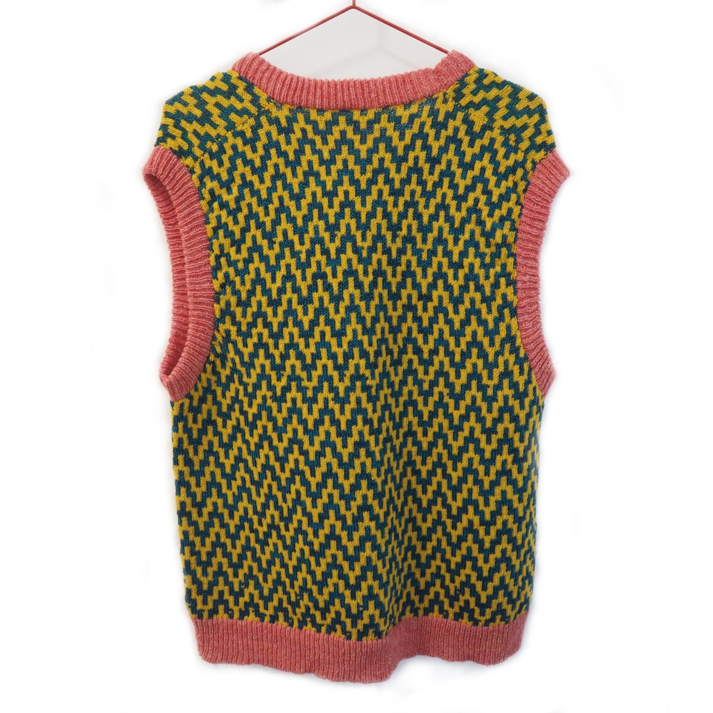 Graphic Chevron Vest - Blue/Yellow - Size L